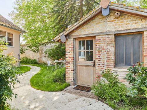 Apartment Le laizon 2 by Interhome in 梅濟東卡農