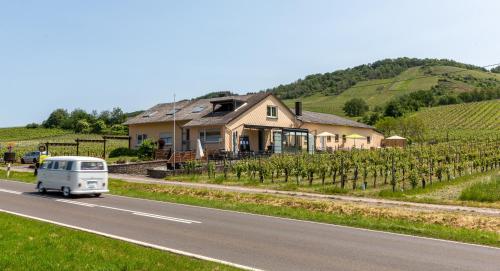 Weingut J. A. Meyer - Accommodation - Wintrich