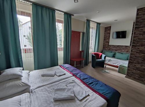 Fortuna Hotel - image 14