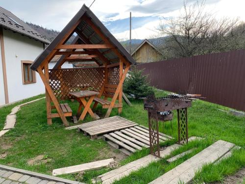 Карпатський Готель Олександрія, Mykulychyn (foto 8)