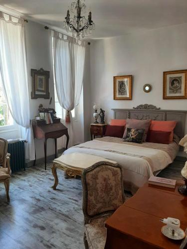 La Villa des Remparts in Roquefort