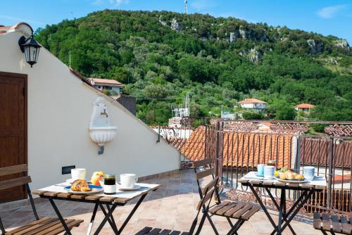  Palazzo Don Carlo in Morigerati