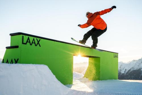 rocksresort - image 6