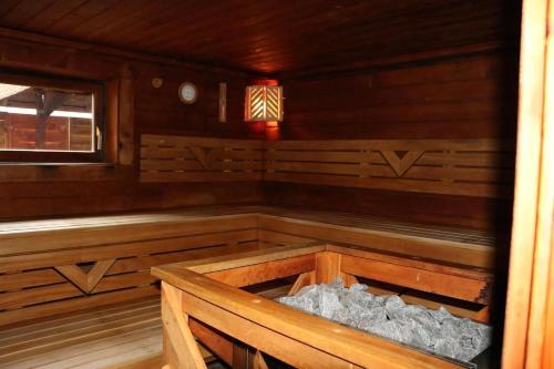 ซาวน่า, Wald-Idyll: Urlaub im Grünen (Wald-Idyll: Urlaub im Grunen) in บาด ฮาร์ซบวร์ก