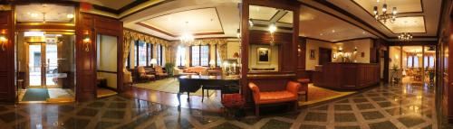 Lobby, The Wall Street Inn near Statue of Liberty