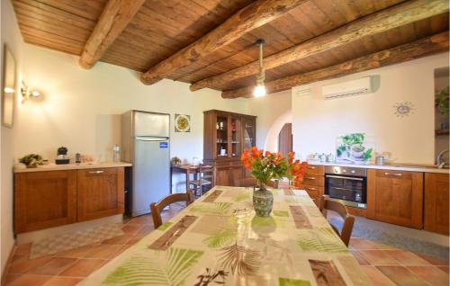 Nice Home In Prignano Cilento With Kitchen