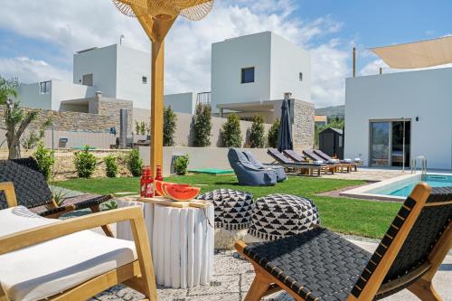 Modern Family Villa Leba with Private Pool & BBQ