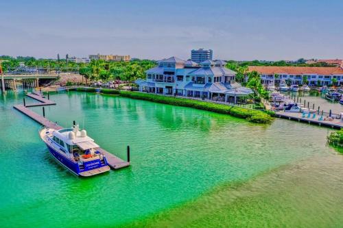 *NEW* The Surf Shack Jupiter! in Tequesta, USA
