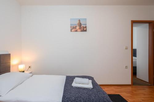 Solar Beach Inn - image 10