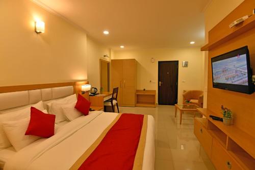 Hotel Clarks Residence Nainital