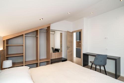 Bacan Serviced Apartments - image 13
