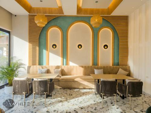 Пъб/Фоайе, Merar Hotel in Golem