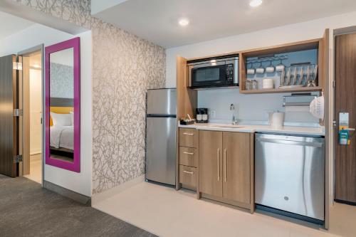 Home2 Suites by Hilton Bangor (홈2 스위트 바이 힐튼 방고르) - 주방
