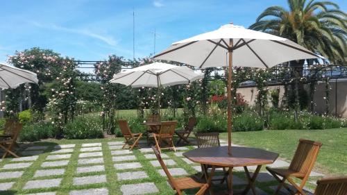 Patogumai, Hotel Hostal del Espinillo in Dolores