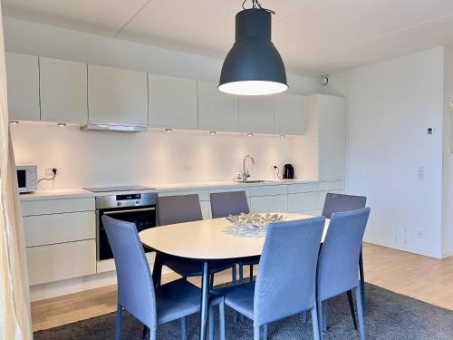  Modern Spacious 3 Bedroom Apartment At Richard Mortensens Vej With Balcony Close To The Royal Arena And Fields in Kopenhagen
