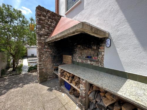 Létesítmények, Casa L'Avi in Palau-solità i Plegamans