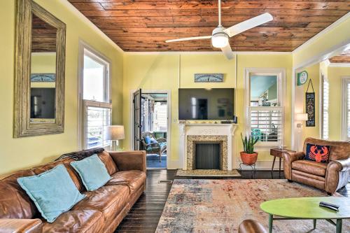 Historic Galveston Hideaway - Walk to the Beach! - main image