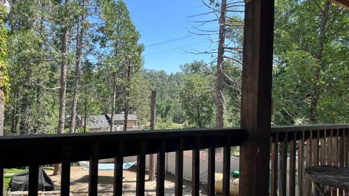 Balcony/terrace, Yosemite Bass Lake Dream Cottage in Bass Lake (CA)