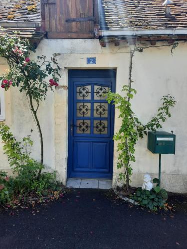 Petite maison de caractere - Location saisonnière - Maigné