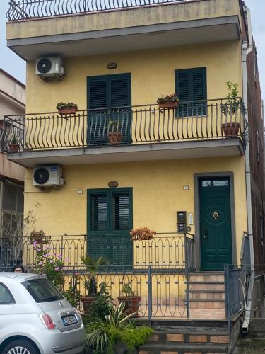 Casa Ariadne - Tap to explore photos