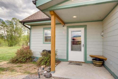 Montana Vacation Rental 32 Mi to Yellowstone!