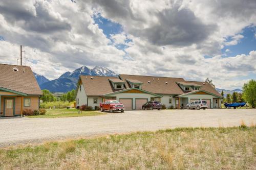 Montana Vacation Rental 32 Mi to Yellowstone!