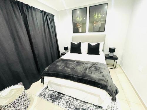 Bed, Trendy, Comfortable 1 bedroom Apartments in Mthatha in Mthatha