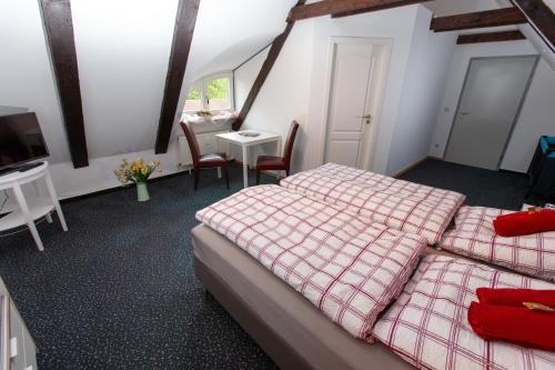 Pension Altes Burghotel - image 7