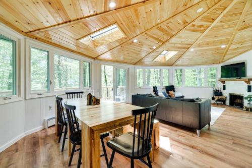 Pocono Pines Retreat with Private Deck! in Pocono Pines, USA