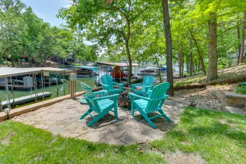 Lakefront Retreat in the Heart of Osage Beach! Lakefront Retreat in the Heart of Osage Beach!
