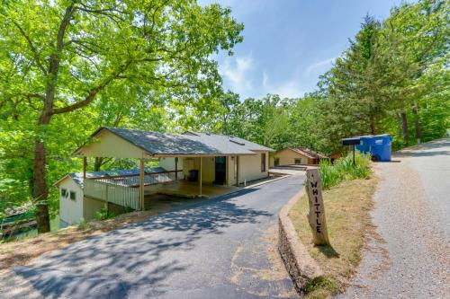 Lakefront Retreat in the Heart of Osage Beach! Lakefront Retreat in the Heart of Osage Beach!