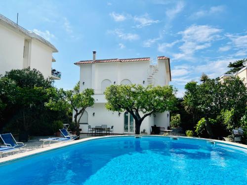 YourHome - Villa Sorrento, Meta