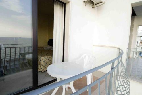 Hotel L'Approdo - image 4
