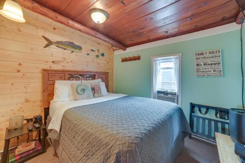 Good Times Ahead at This Cozy Houghton Lake Cabin! - image 36