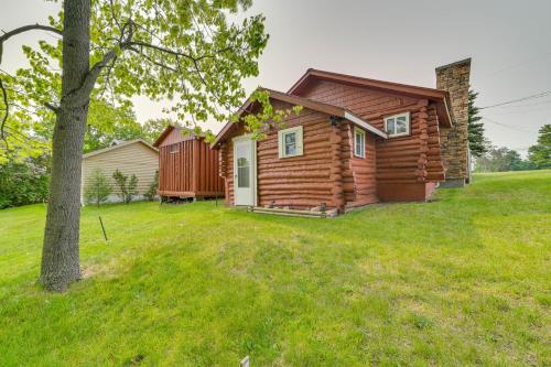 Good Times Ahead at This Cozy Houghton Lake Cabin! - image 38