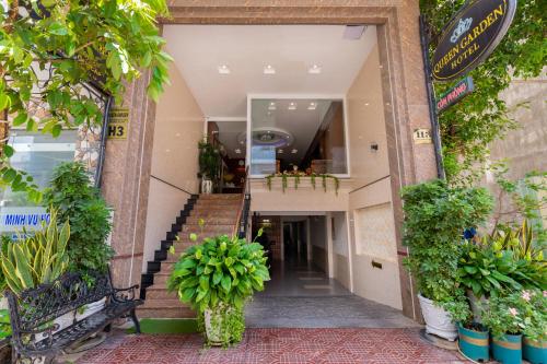 外觀, 女王花園飯店 (Queen Garden Hotel) in 頭頓