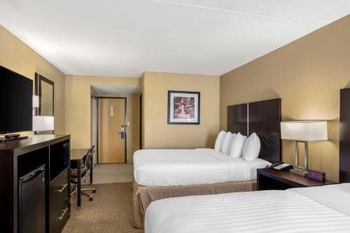 Best Western Harrisburg North Hotel