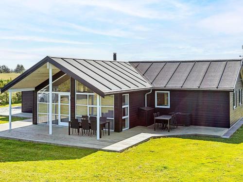 10 person holiday home in Løkken-By Traum