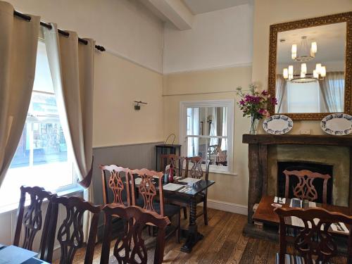 The swan at compton in Compton (West Berkshire)