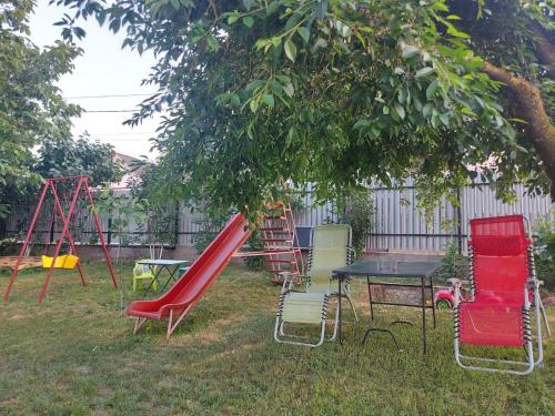 Pensiunea Raluca in มาห์มูเดีย