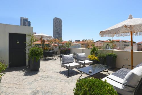 Allegro Neve Tzedek Boutique Suites with nearby shelter - By HOMY - image 4