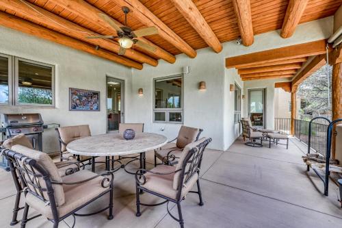 Casa Tres Hermanos in Santa Fe, USA