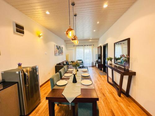 Two-Bedroom Apartment image 5