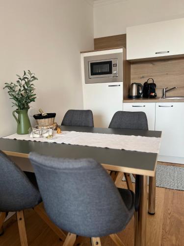 Κουζίνα, Wolfgangsee Ferienappartement „Bergliebe“ in Στρομπλ