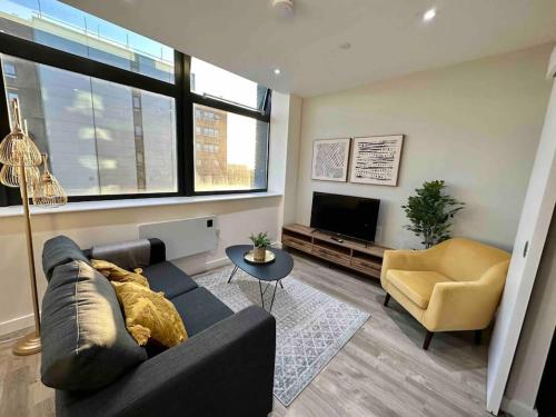 1 Bed Flat with View of Old Trafford, Manchester