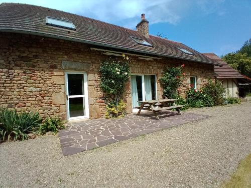 GITE LE PRESSOIR DE LA BAIE 20 km DU MONT ST MICHEL