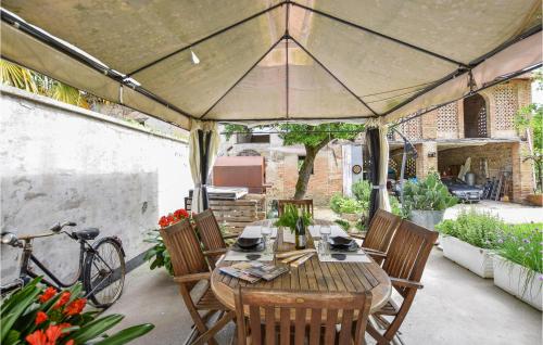 Stunning Apartment In Rivignano Teor Stunning Apartment In Rivignano Teor