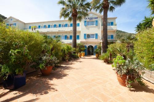 Hôtel La Piscine - image 14