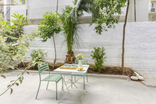 AnapironPolemou5 - Elegance meets charm in a posh - Apartment - Athens