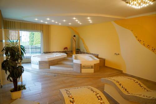 Spa, Hotel & Pension Aßmann in Hochkirch
